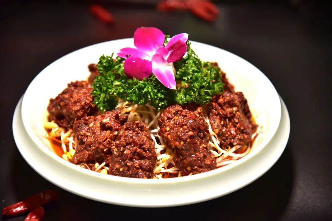 鍋底免費(fèi)|這個(gè)冬天，我們國(guó)潮起來(lái)!!!