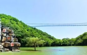 5月19日中國旅游日！漢江源景區(qū)邀您半價(jià)游！縮略圖
