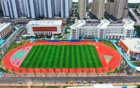 我市已建成中小學(xué)幼兒園266所、凈增學(xué)位72412個(gè)縮略圖