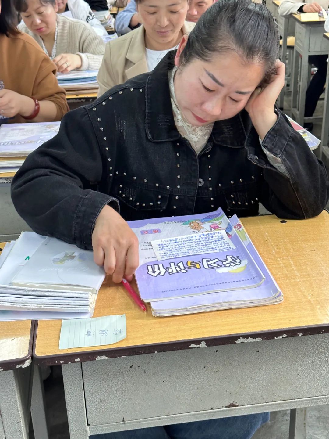 提燈引路 育夢成光——西鄉(xiāng)縣東關(guān)小學2023學年度春季學期家長會紀實