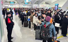 元旦小長(zhǎng)假火車(chē)票16日起開(kāi)售，購(gòu)票攻略來(lái)了縮略圖