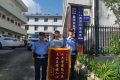 坐班車時(shí)遺失了一部平板電腦，找到了縮略圖