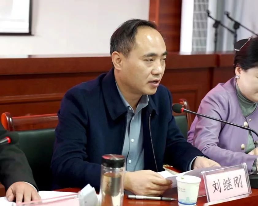 漢中網(wǎng)信開展網(wǎng)絡宣傳培訓暨記者節(jié)系列活動