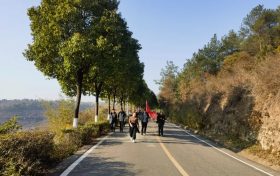 1月5日，漢中氣象發(fā)布大霧黃色預(yù)警信號縮略圖