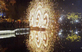 地點定了！佛坪非遺“打鐵花”……縮略圖