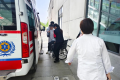為生命停車！乘客突發(fā)疾病，這趟高鐵在漢中市洋縣西站破例停車1分鐘縮略圖