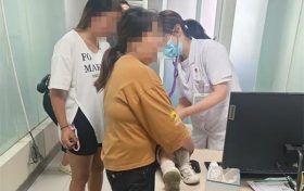 小游客高燒41度，漢中警車開道送醫(yī)脫險!縮略圖