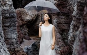 云霧漫卷，石林成詩… 雨后草川子景區(qū)的美，更藏著中國人的山水浪漫縮略圖