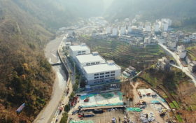 鎮(zhèn)巴李家坪物流園建設(shè)提速，預(yù)計(jì)明年上半年投用縮略圖