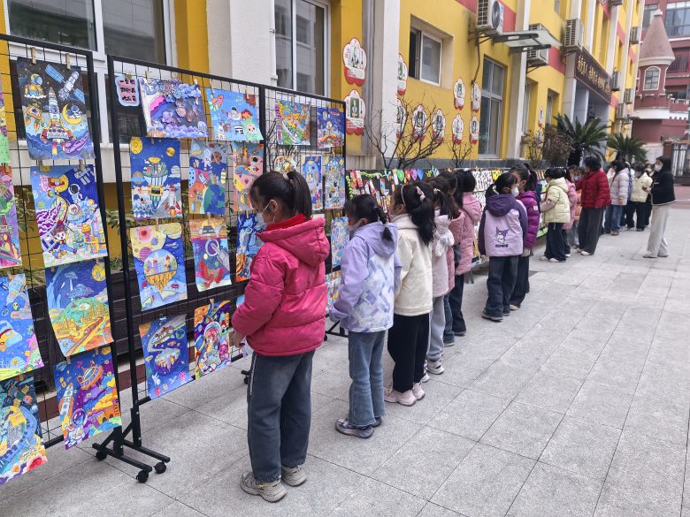 “雙減”賦能添新意 多彩作業(yè)潤童年插圖